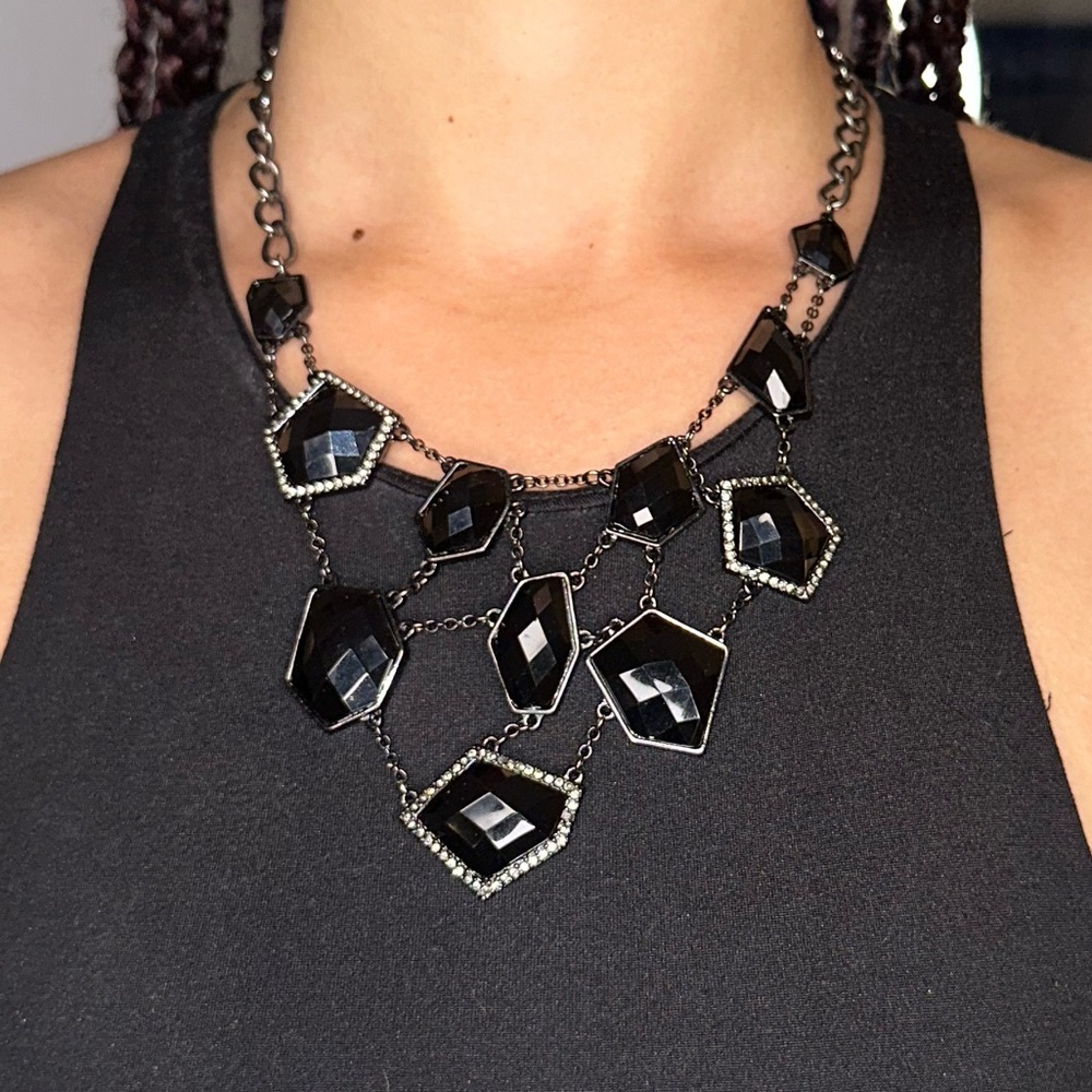 Women’s necklace